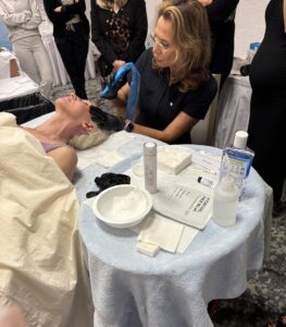 Read more about the article The Power of Microneedling with the TruVertical™ Technique